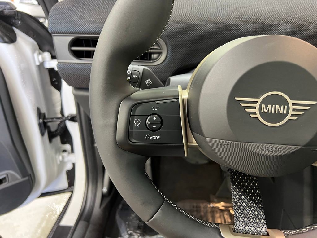 Used 2025 MINI Cooper S image 14