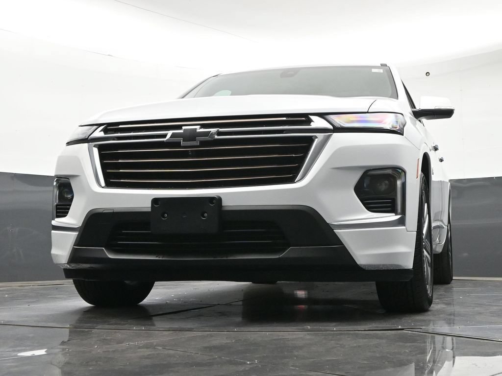 Used 2023 Chevrolet Traverse High Country w/ LPO, Floor Liner Package AWD/4WD image 31
