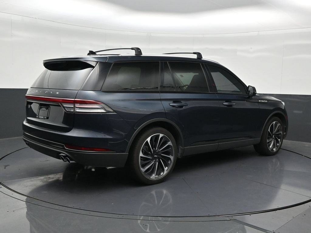 Used 2024 Lincoln Aviator Reserve w/ Equipment Group 201A RWD image 5