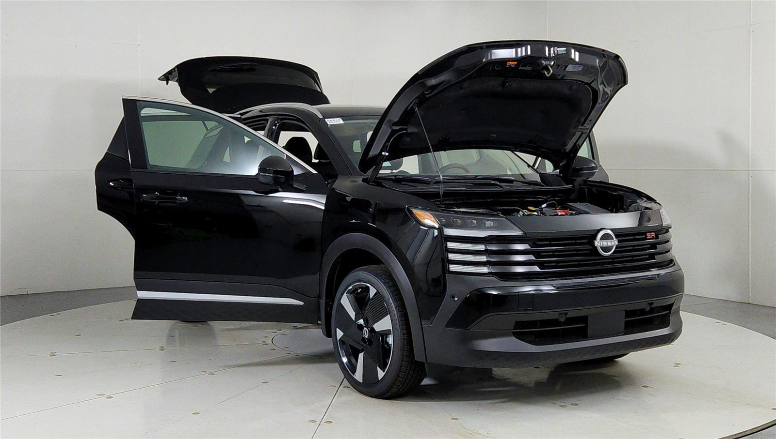 Used 2025 Nissan Kicks SR FWD image 9
