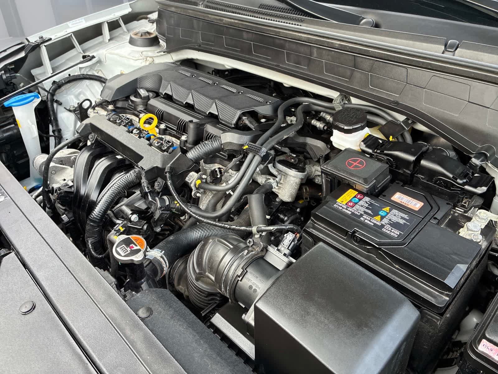 Used 2025 Hyundai Venue SEL FWD image 15