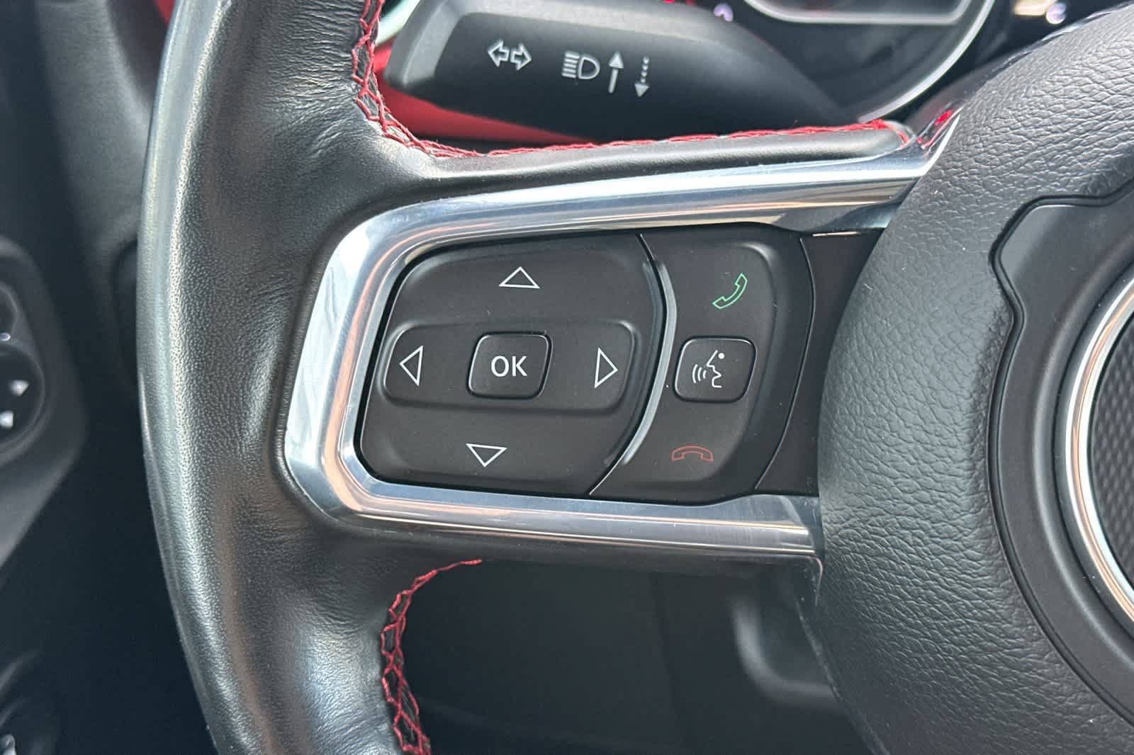 Used 2021 Jeep Gladiator Rubicon AWD/4WD image 26