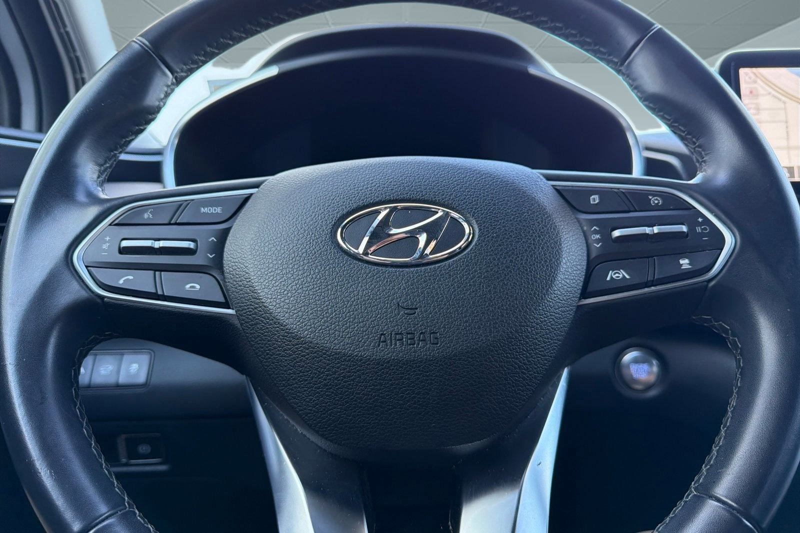 Used 2023 Hyundai Santa Fe SEL image 16