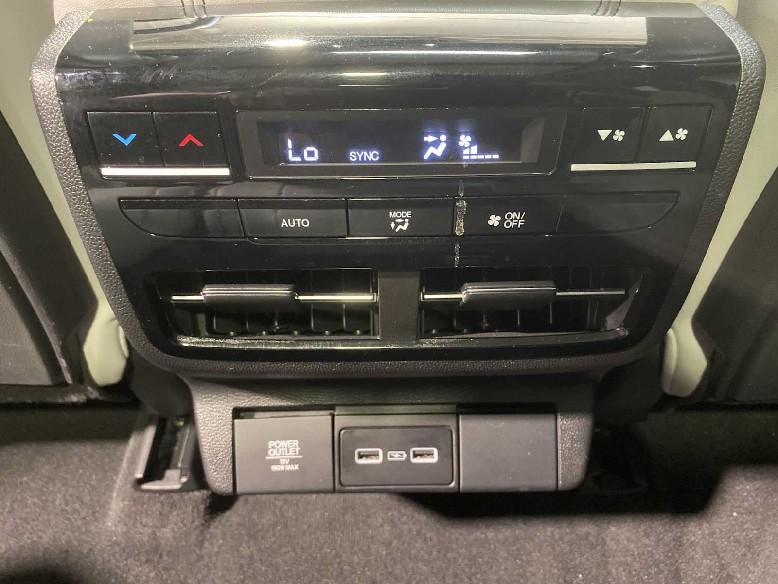 Certified 2024 Acura MDX SH-AWD w/ Technology Package image 25
