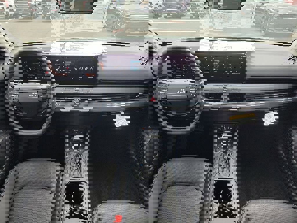 New 2026 Kia K4 EX image 16