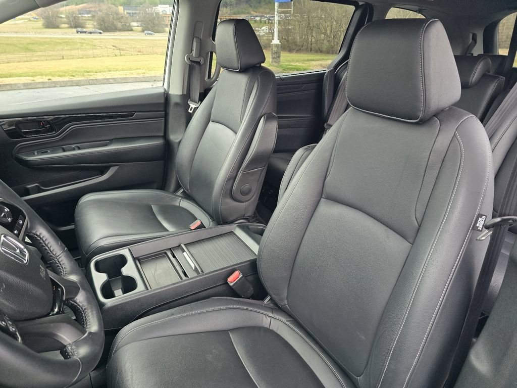 Certified 2024 Honda Odyssey Touring image 13