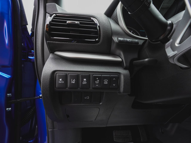 New 2026 Mitsubishi Eclipse Cross SEL image 27