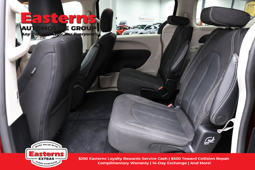 Used 2023 Chrysler Voyager LX FWD image 22