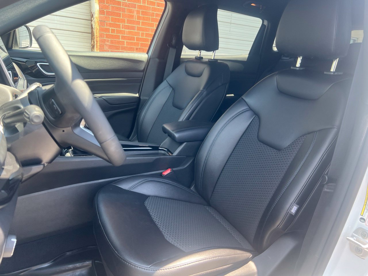 New 2026 Jeep Compass Latitude AWD/4WD image 15