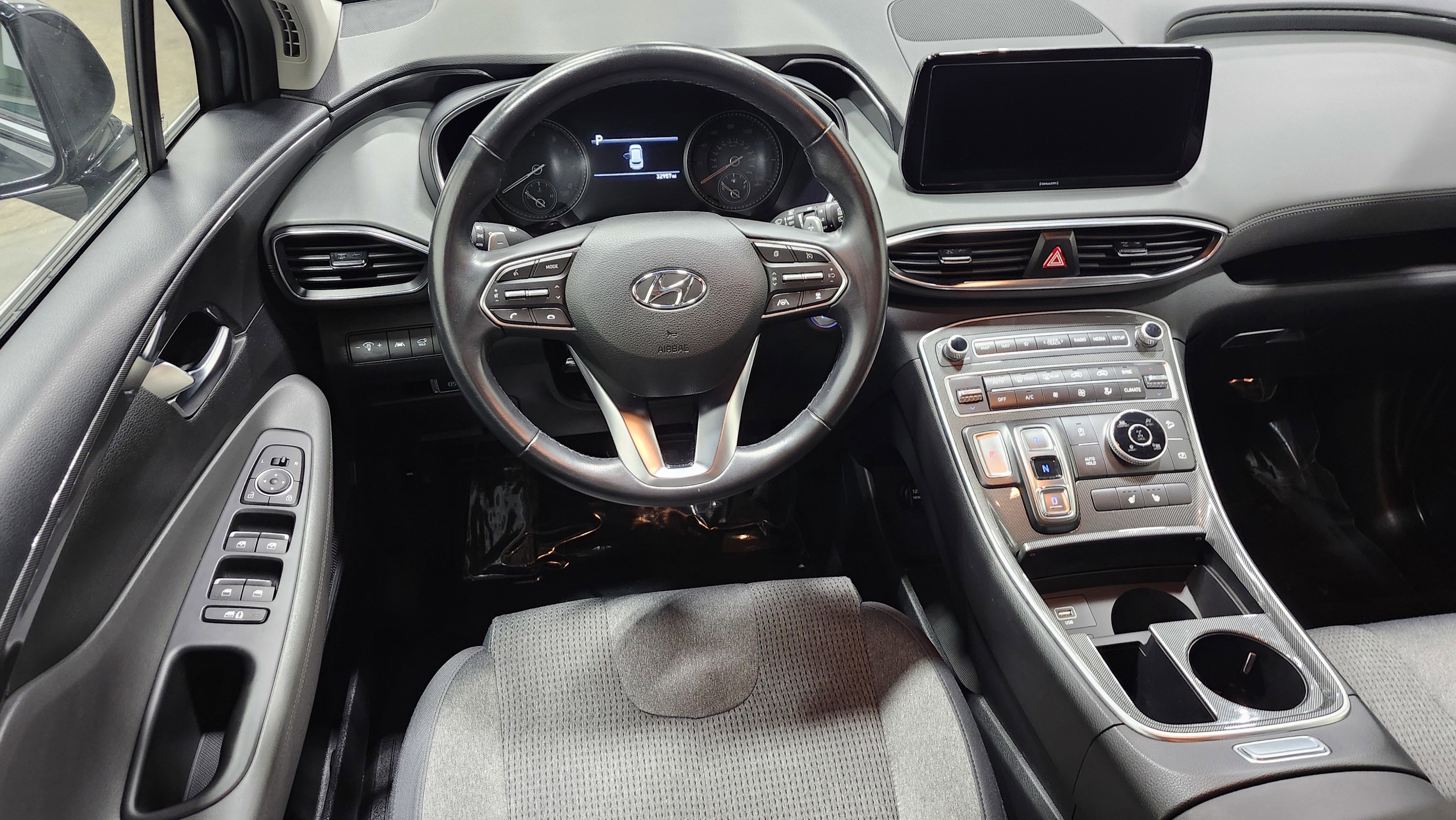 Used 2023 Hyundai Santa Fe SEL image 31