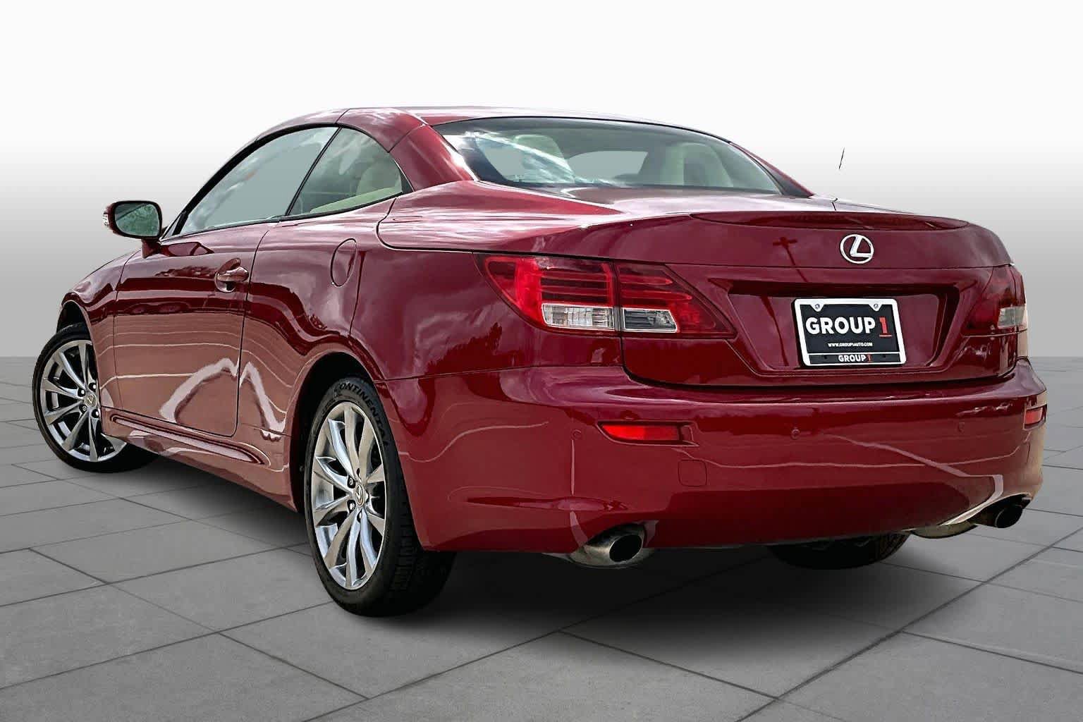 Used 2014 Lexus IS 250C RWD image 11