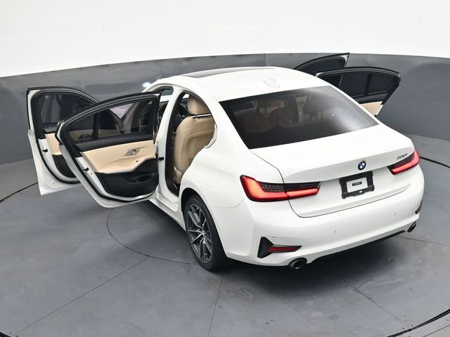 Used 2019 BMW 330i Sedan w/ Driving Assistance Package image 46