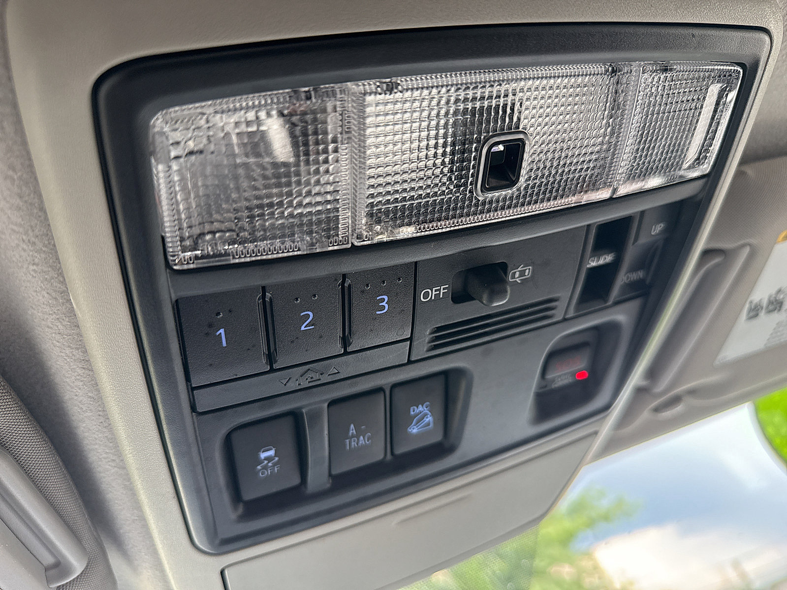 Used 2018 Toyota 4Runner Limited AWD/4WD image 53