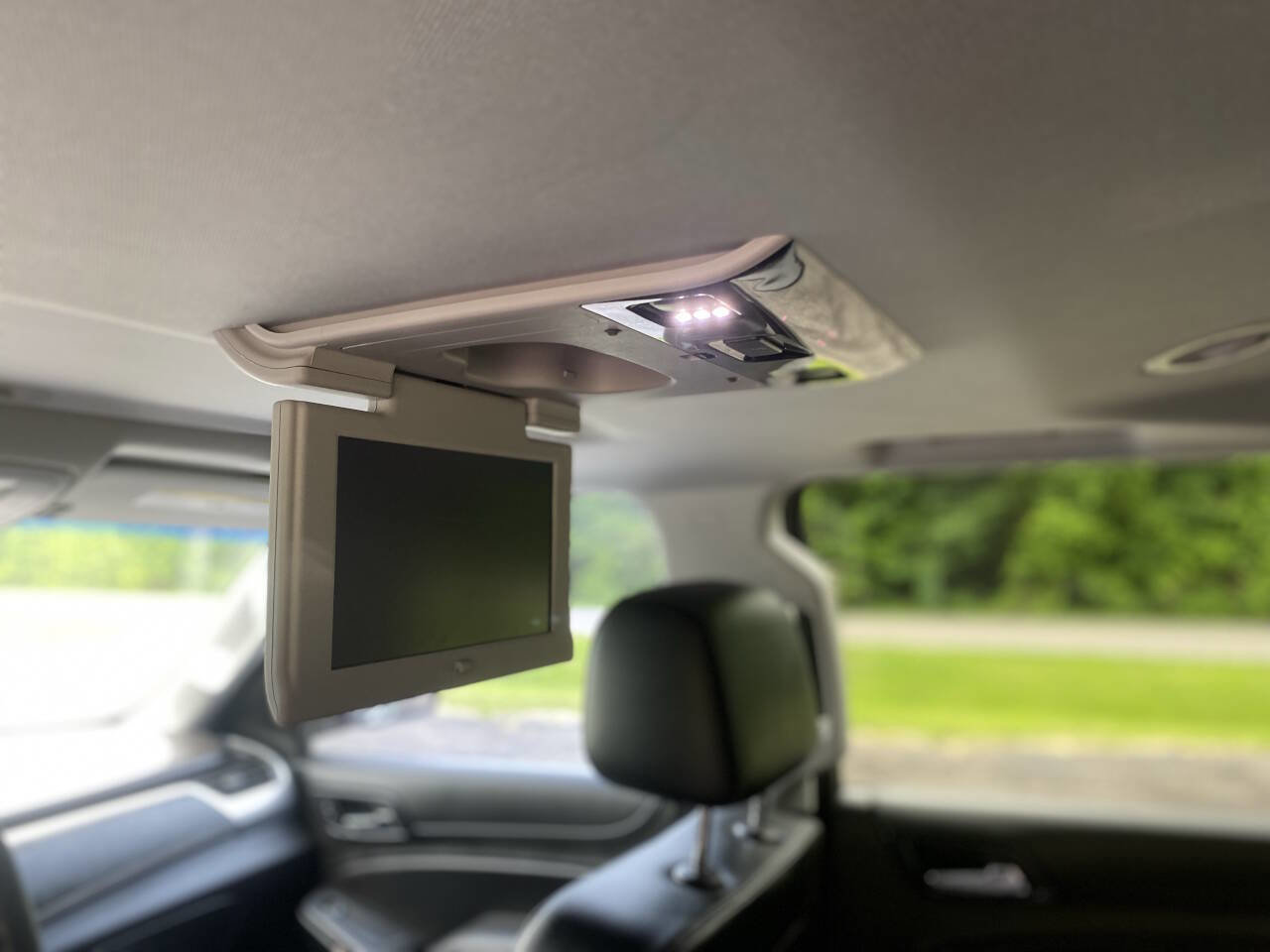 Used 2019 Chevrolet Tahoe Premier image 14