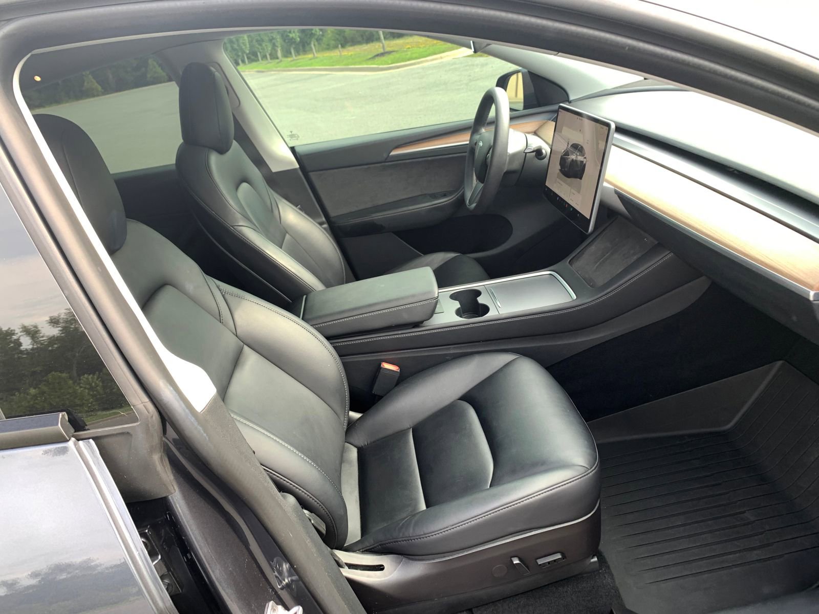 Used 2022 Tesla Model Y Performance image 20