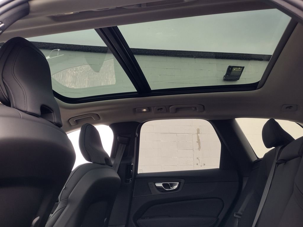 New 2026 Volvo XC60 B5 Plus w/ Protection Package Premier image 21