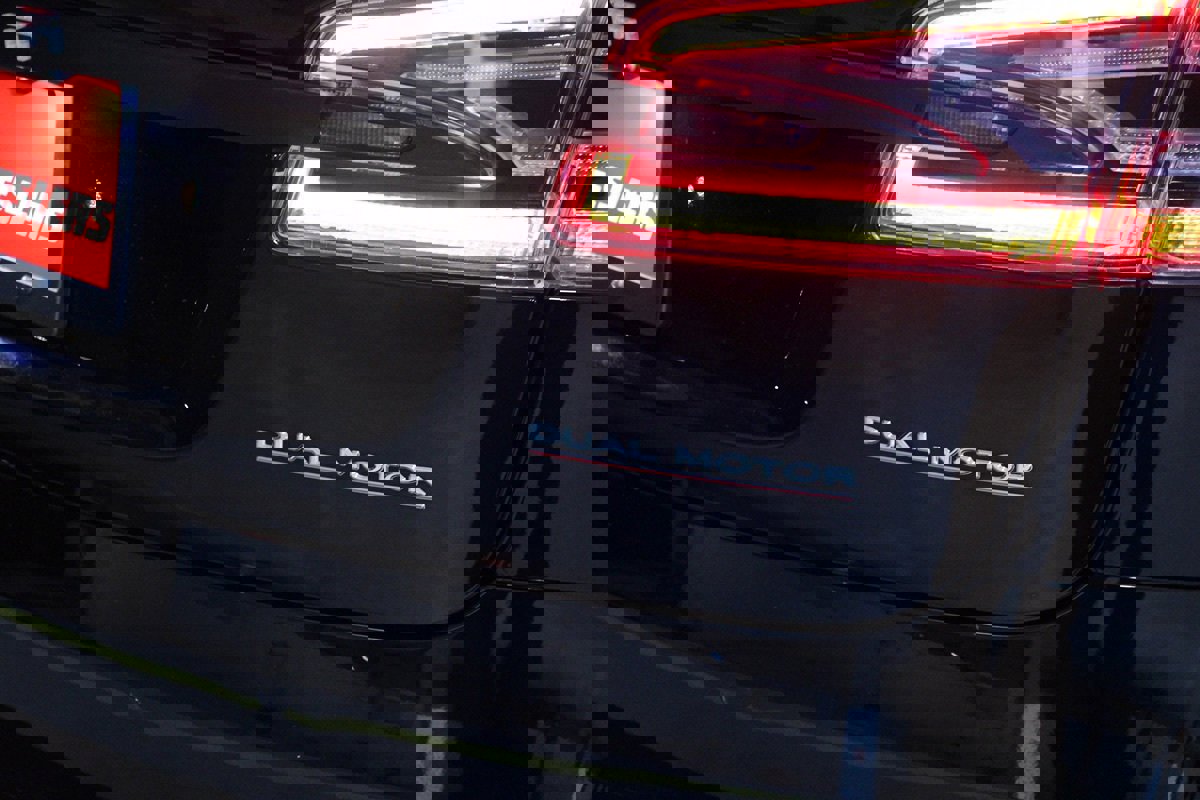 Used 2020 Tesla Model S Performance image 14