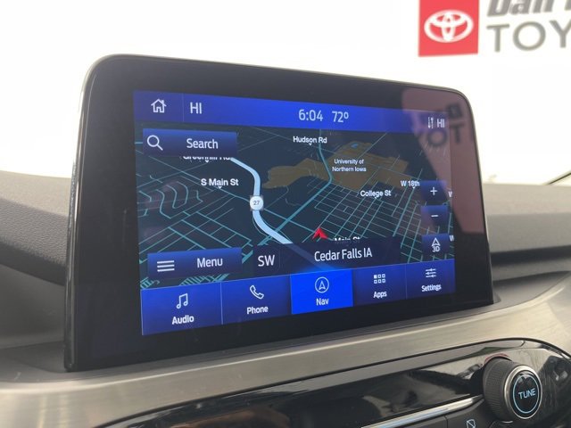 Used 2022 Ford Escape Titanium image 12