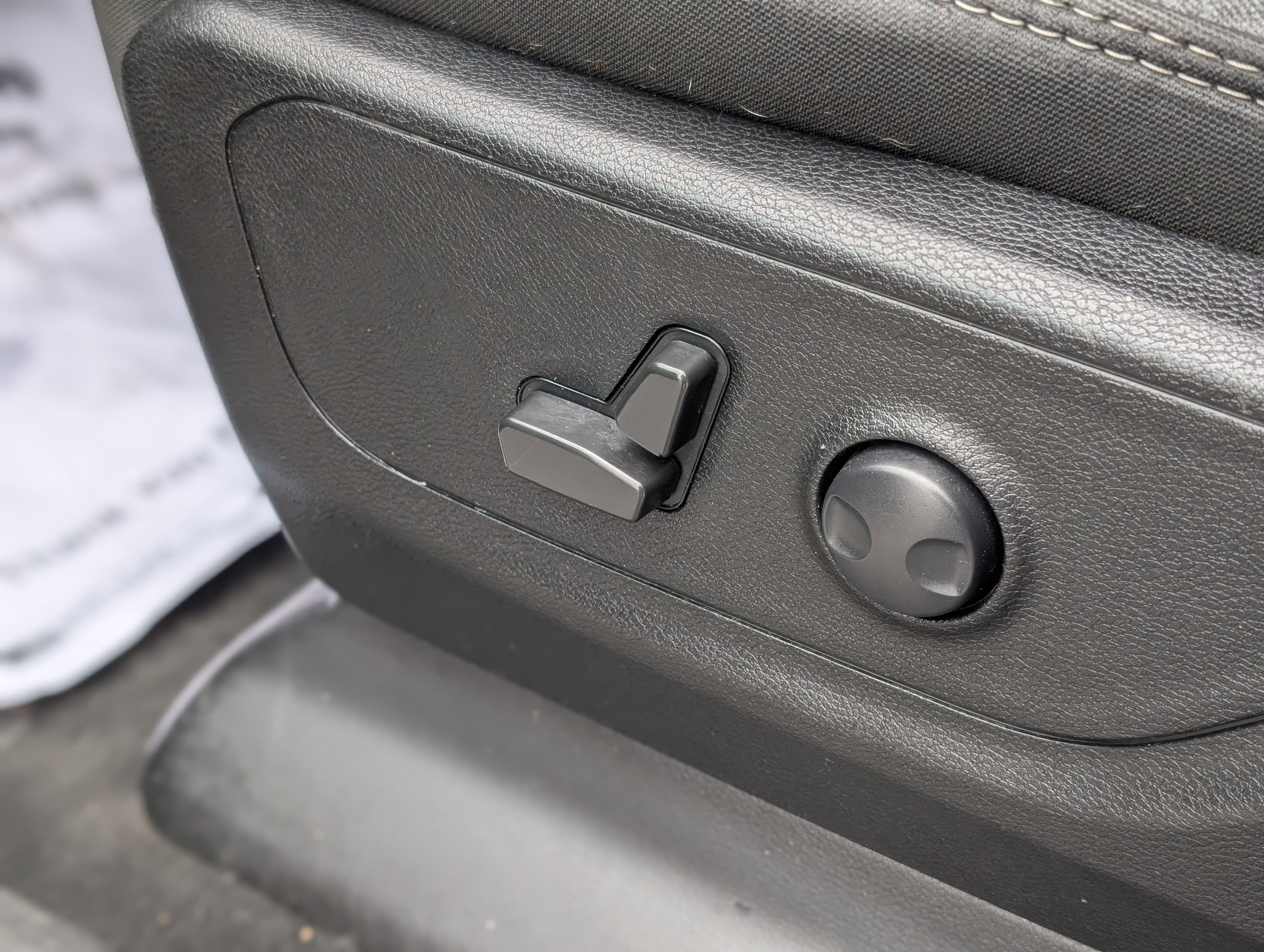 Used 2022 RAM 1500 Big Horn image 32