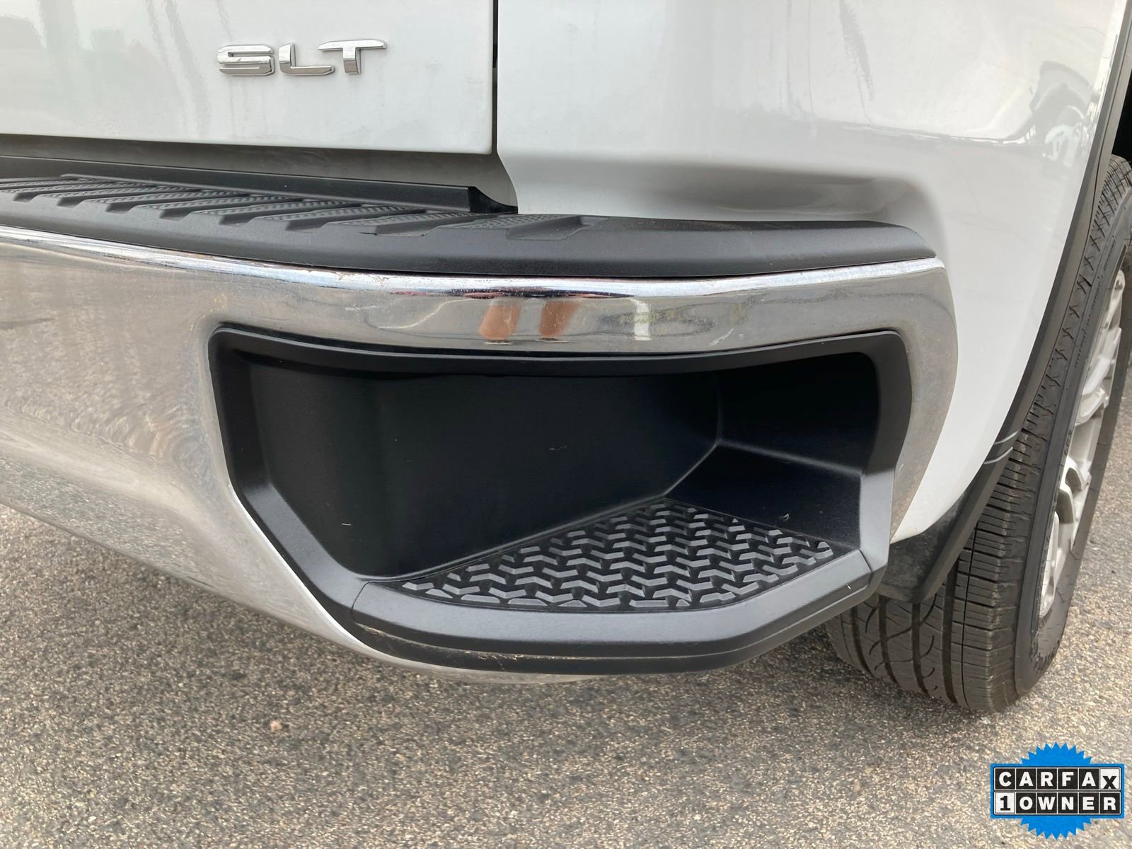 Certified 2024 GMC Sierra 1500 SLT image 6