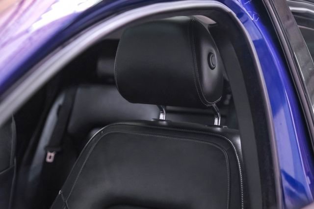 Used 2018 INFINITI QX30 Premium w/ Cargo Package image 29