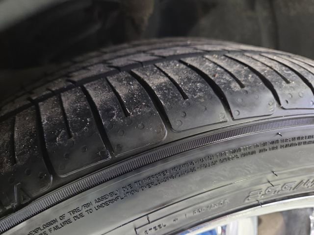 Used 2012 Dodge Challenger R/T image 35