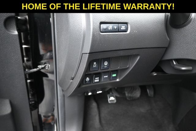 Used 2022 Nissan Rogue Sport SV AWD/4WD image 16