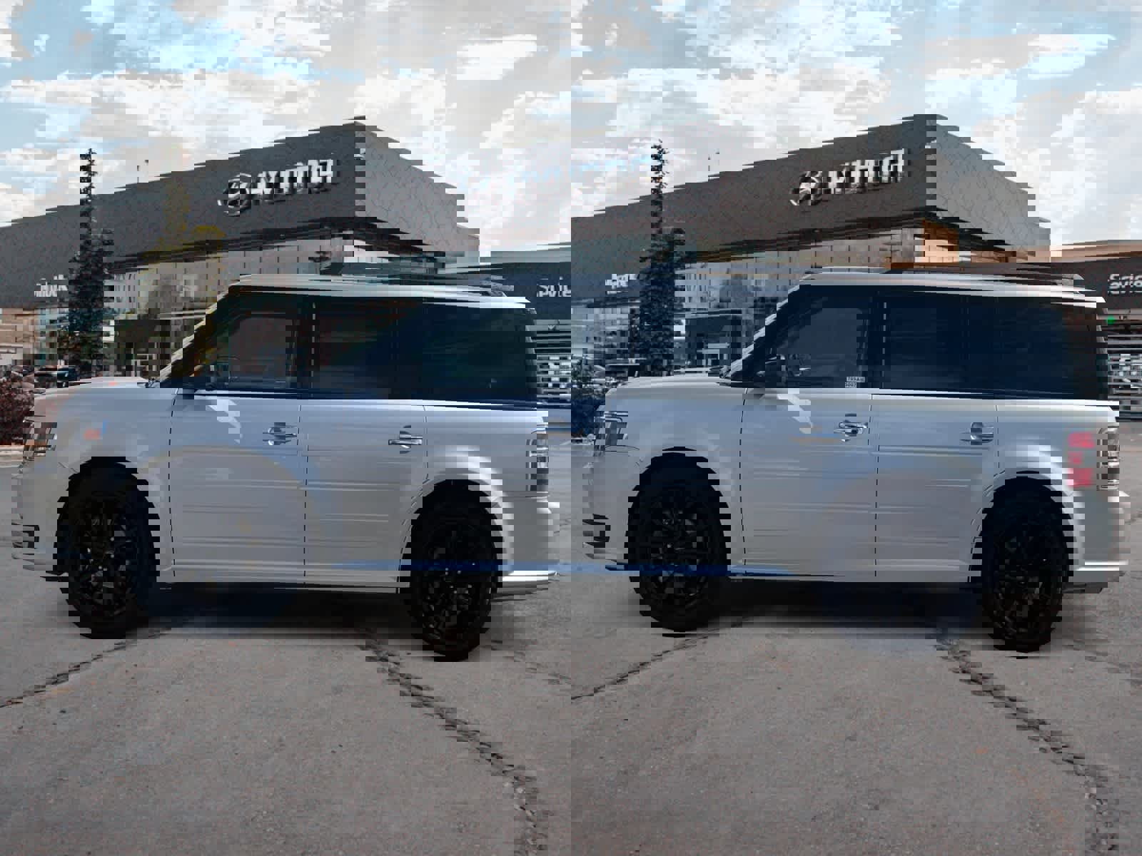 Used 2016 Ford Flex SEL w/ Equipment Group 202A image 2