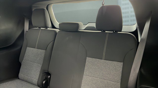 Used 2025 GMC Acadia Elevation image 7