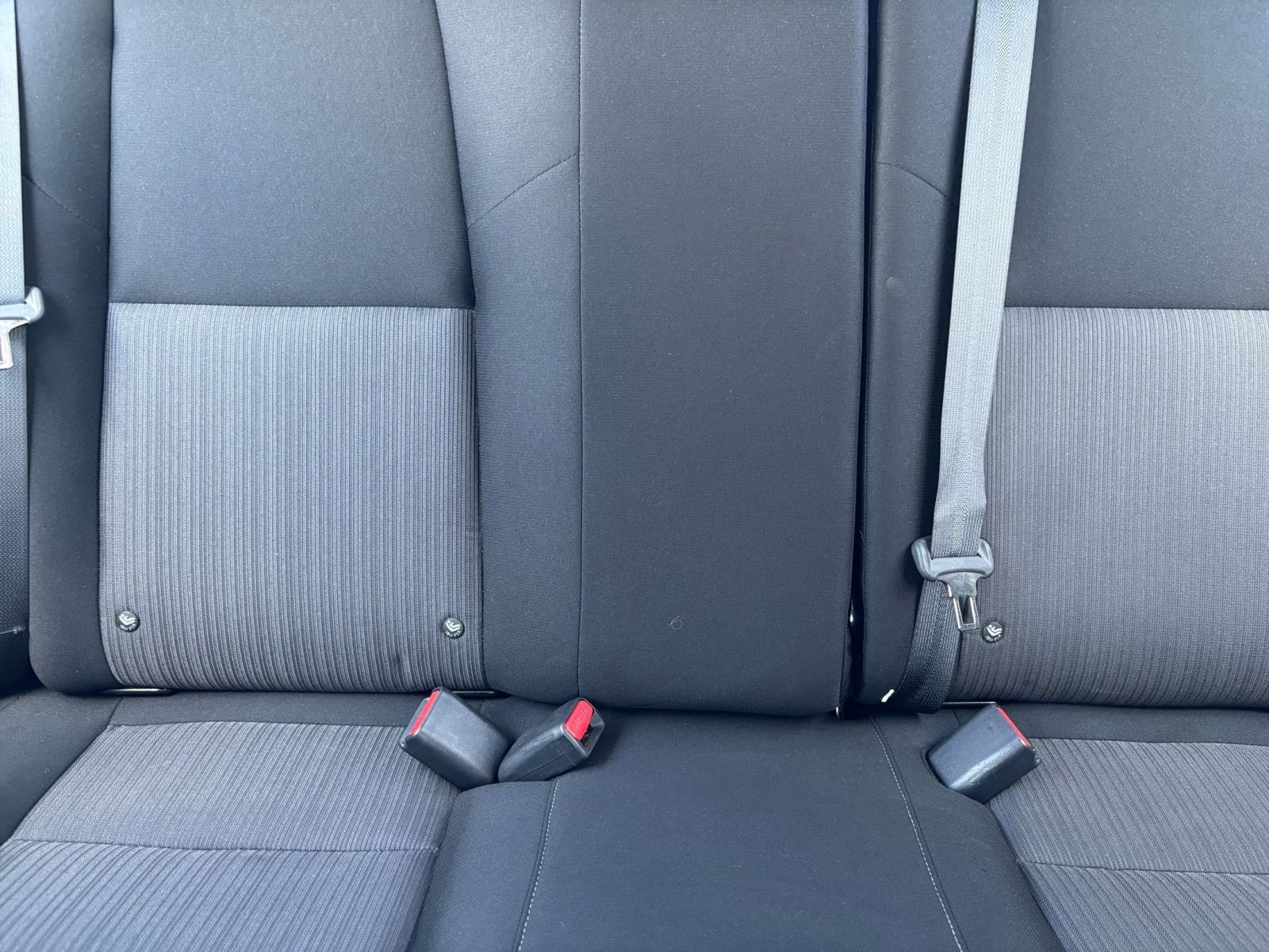 Used 2025 Nissan Sentra SV FWD image 31