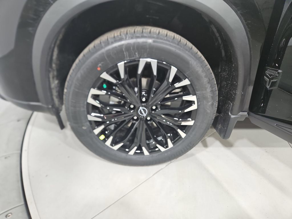 New 2026 Nissan Rogue SV image 25