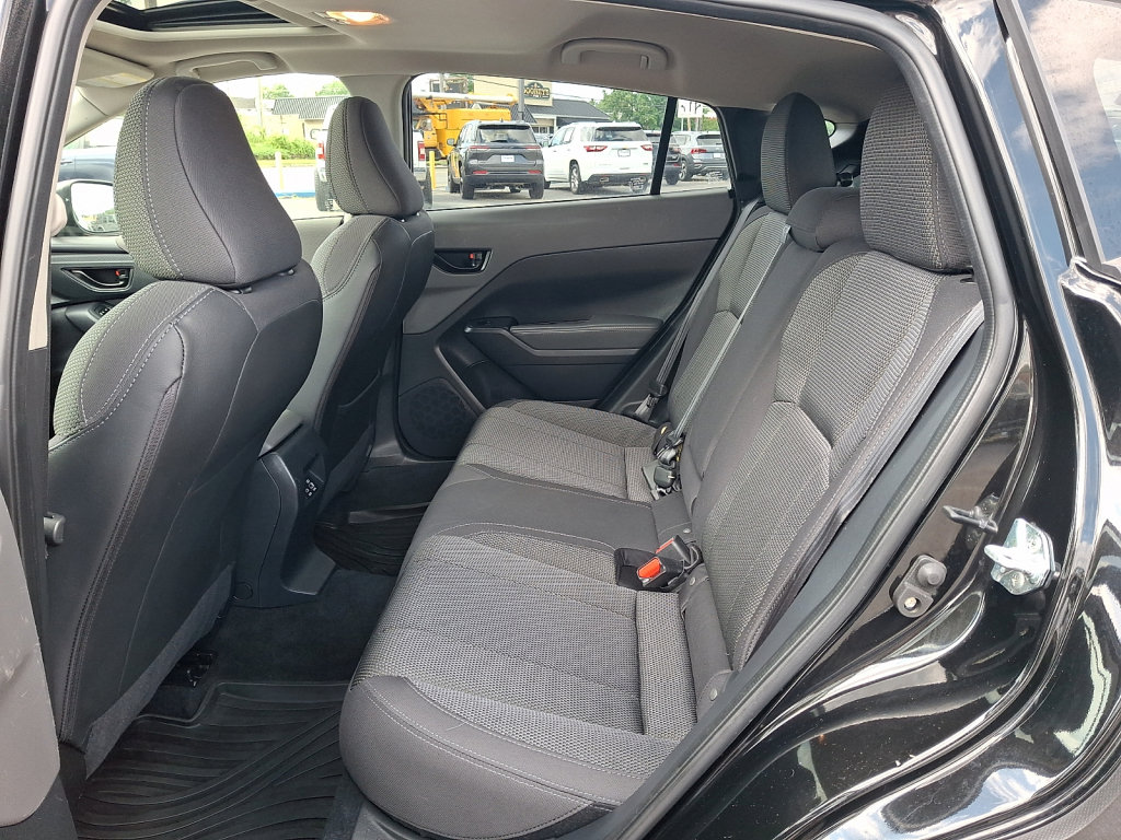Used 2024 Subaru Crosstrek 2.0i Premium AWD/4WD image 20