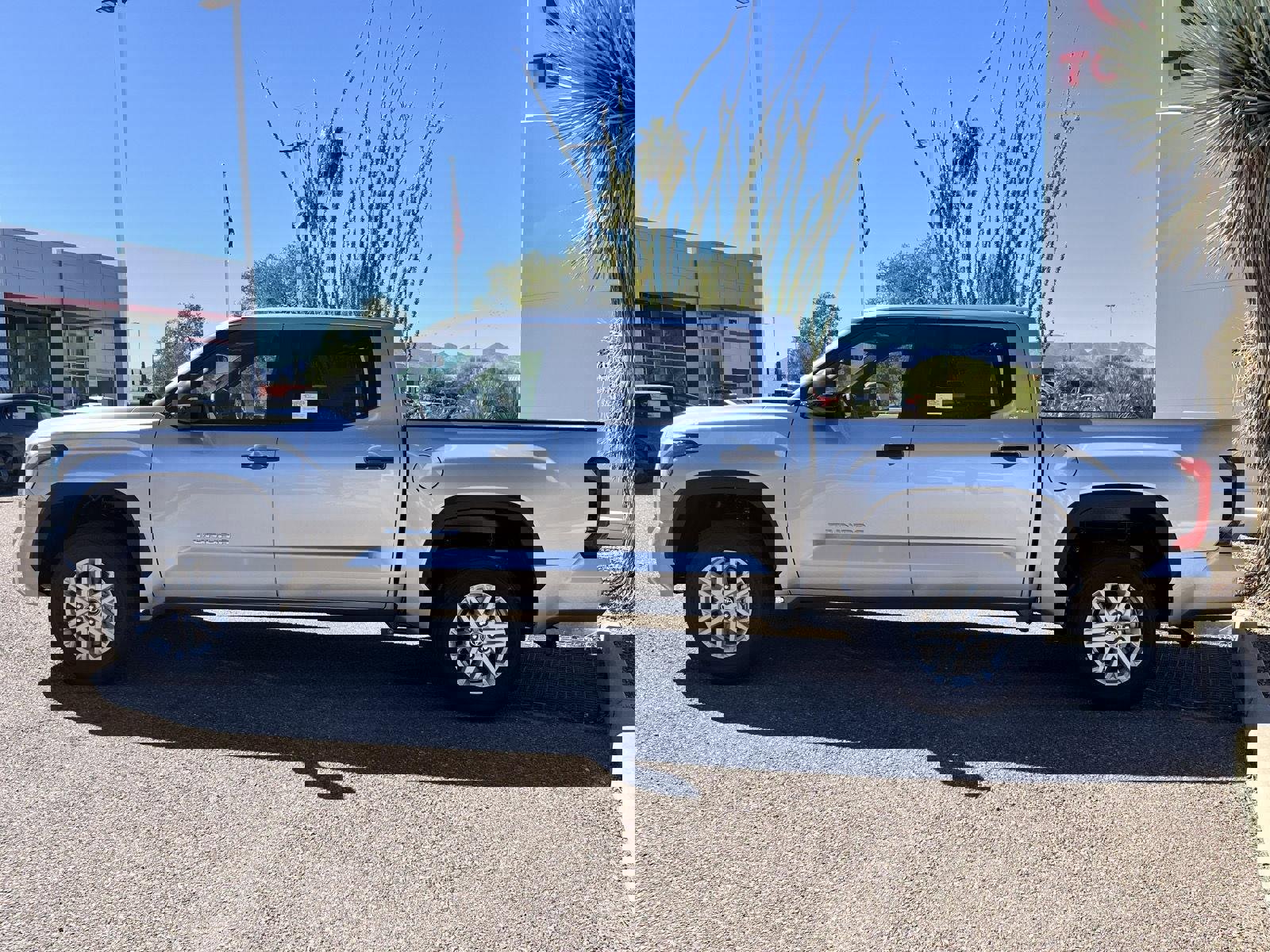 New 2026 Toyota Tundra SR5 image 2