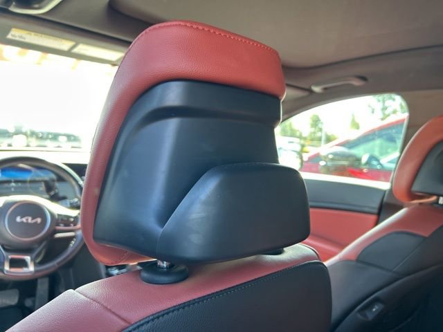 Used 2025 Kia Sportage SX FWD image 46