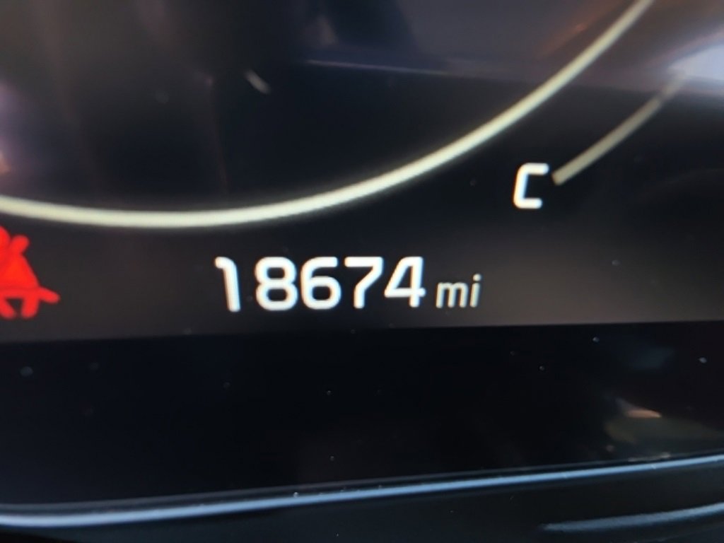 Used 2023 Kia Sportage SX image 11