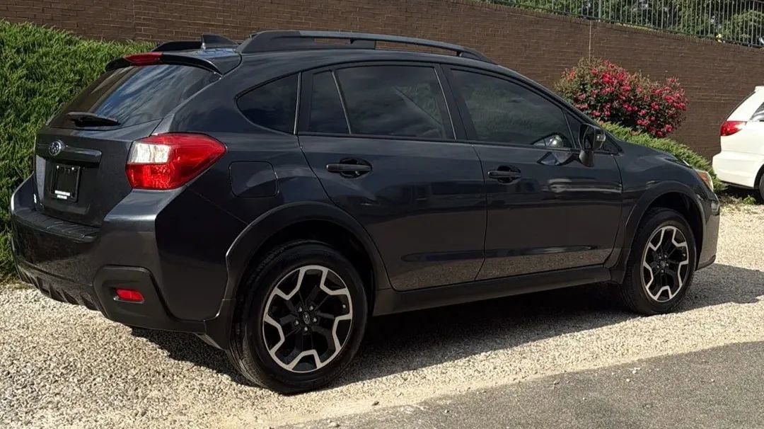 Used 2017 Subaru Crosstrek 2.0i Limited AWD/4WD image 6