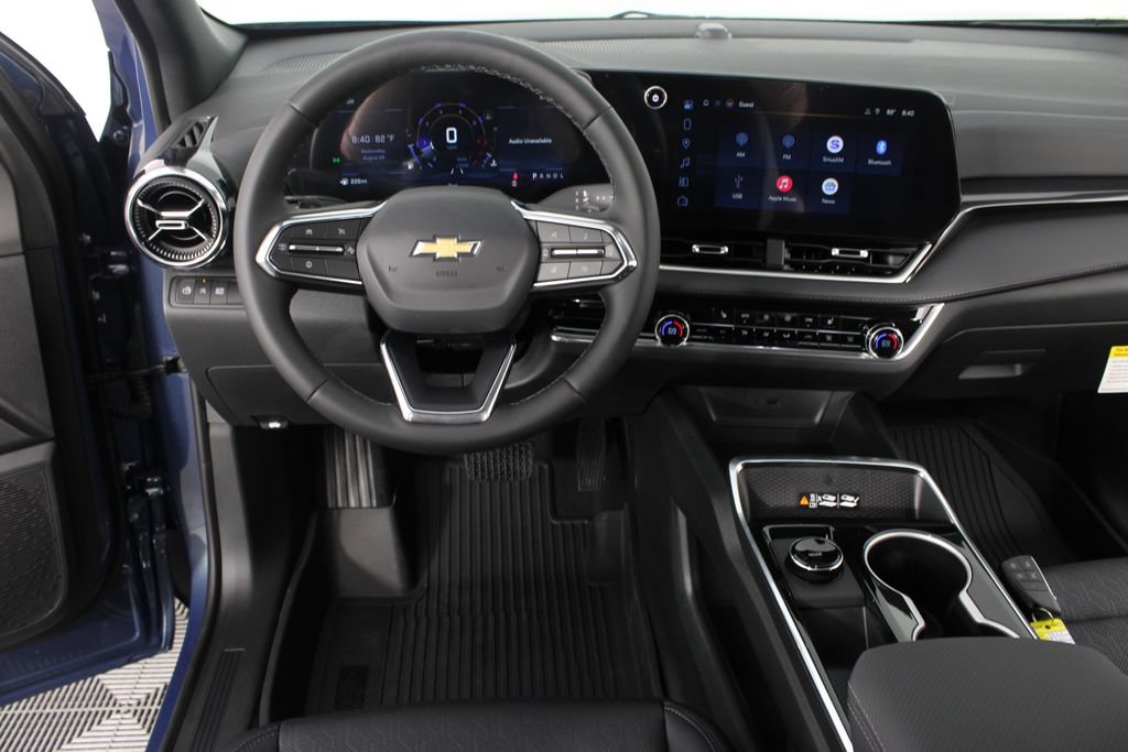 New 2027 Chevrolet Equinox LT w/ Convenience Package II FWD image 10