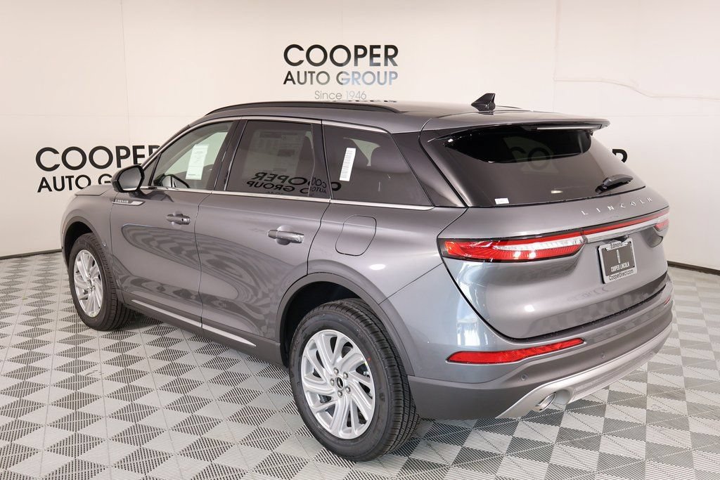 New 2026 Lincoln Corsair Premiere FWD image 23