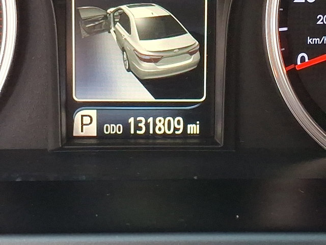 Used 2016 Toyota Camry SE FWD image 18