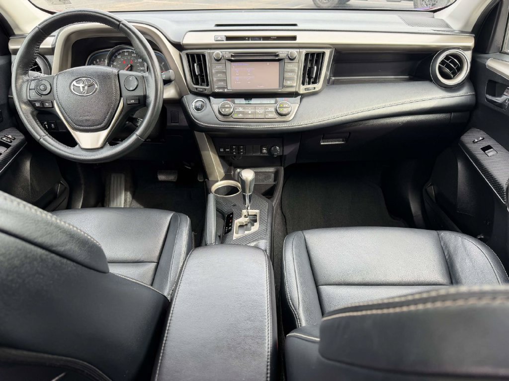 Used 2014 Toyota RAV4 Limited AWD/4WD image 2