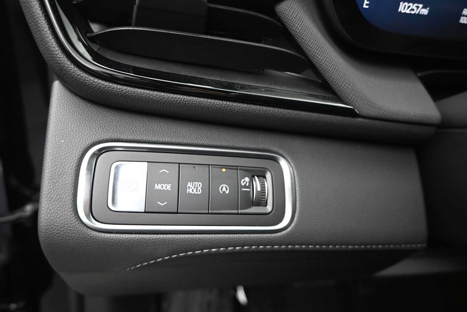 Used 2026 Buick Enclave Preferred FWD image 22