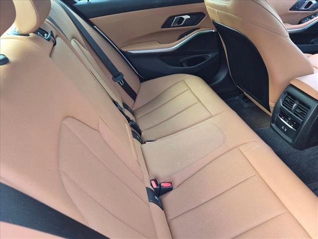 Certified 2024 BMW 330i Sedan w/ Convenience Package RWD image 18