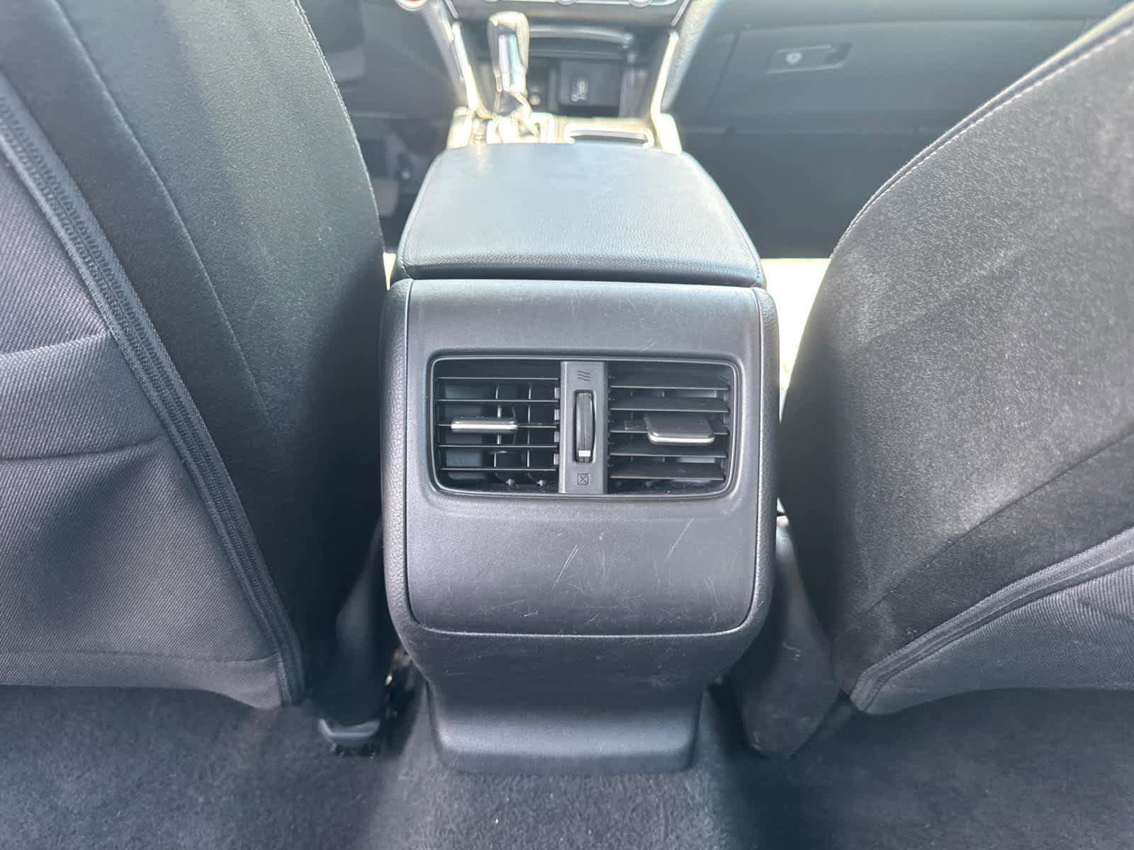 Used 2020 Honda Accord EX image 30