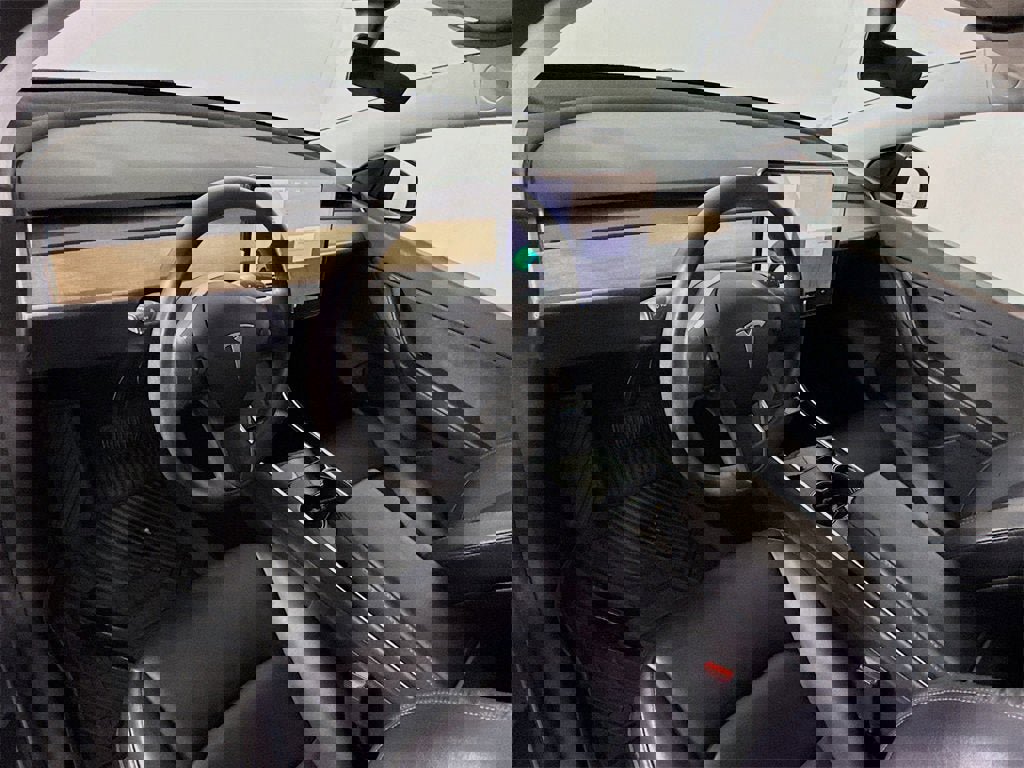 Used 2020 Tesla Model Y Long Range image 13