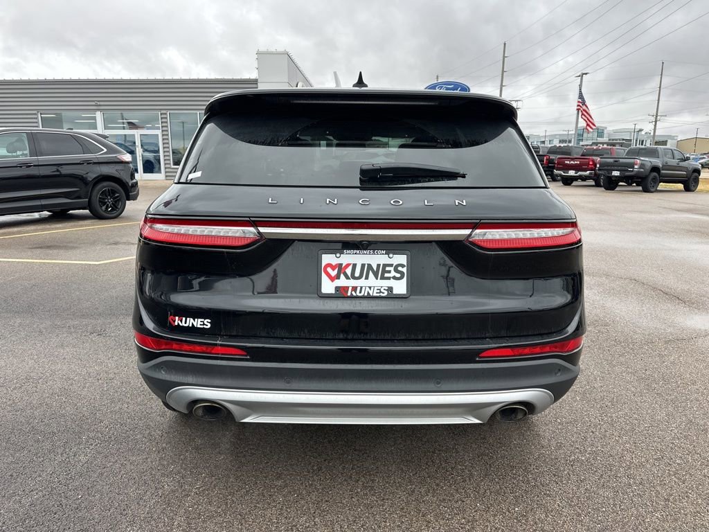 Used 2022 Lincoln Corsair AWD w/ Premium Package image 13