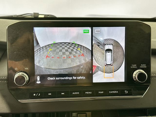 Used 2023 Mitsubishi Outlander SE image 13