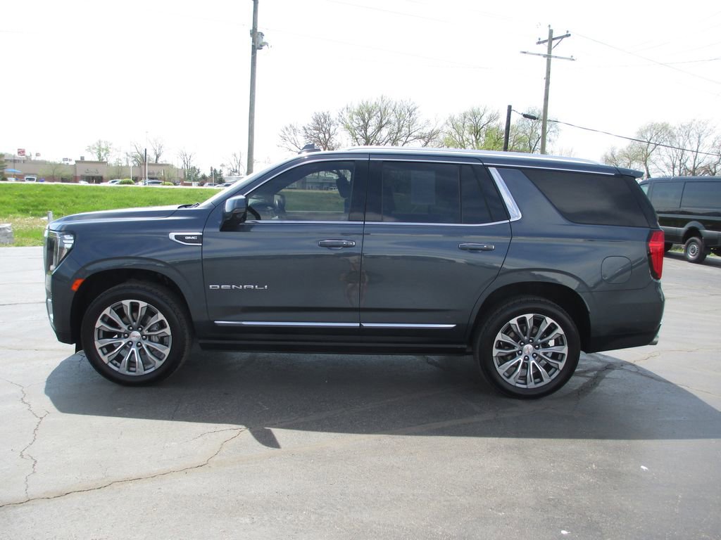Used 2021 GMC Yukon Denali w/ Denali Ultimate Package image 10