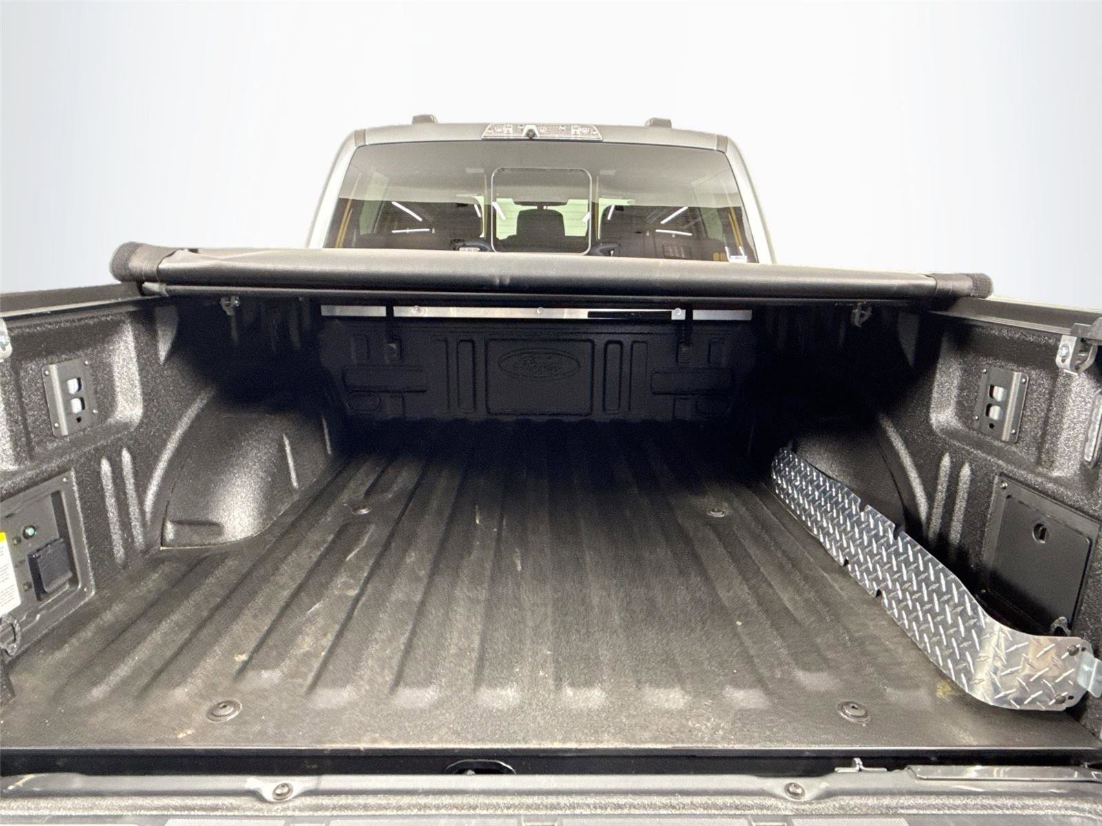 Used 2025 Ford F150 Raptor image 39