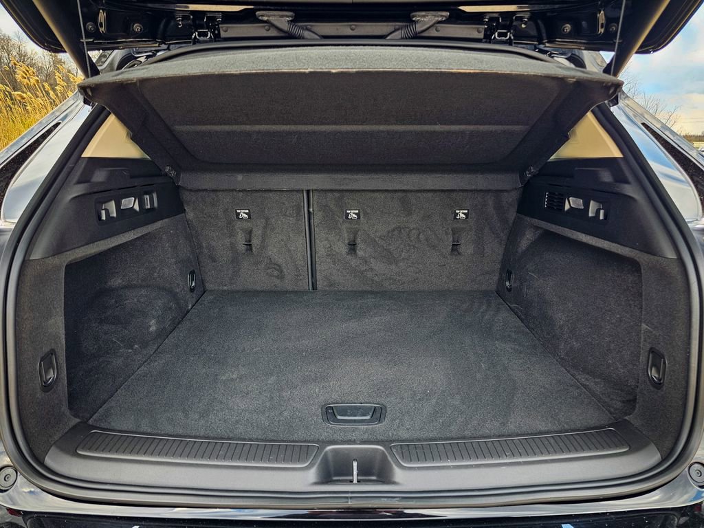 Certified 2023 Buick Envision Essence w/ Sport Touring Package image 35