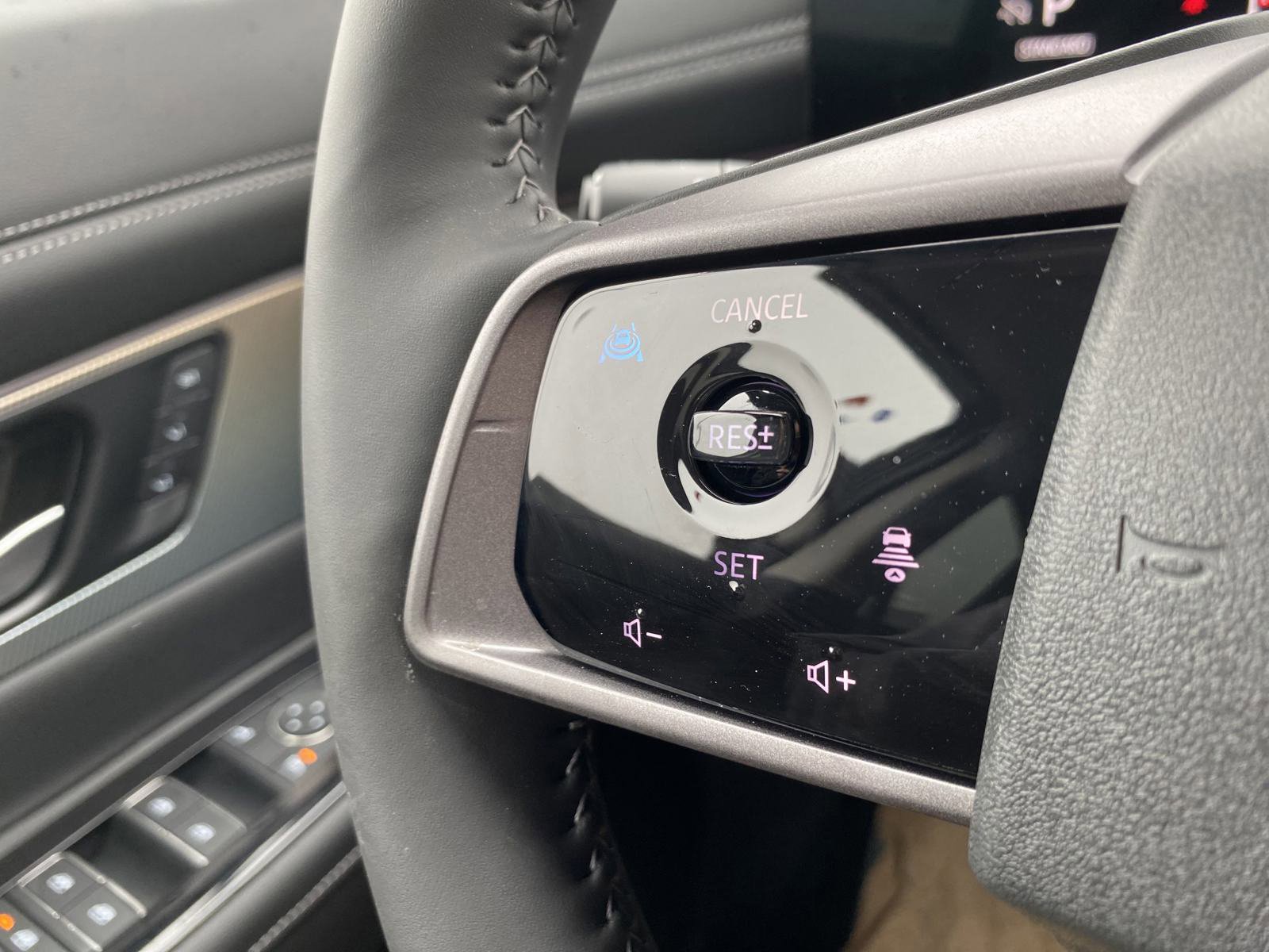 New 2025 Nissan Murano SL image 19